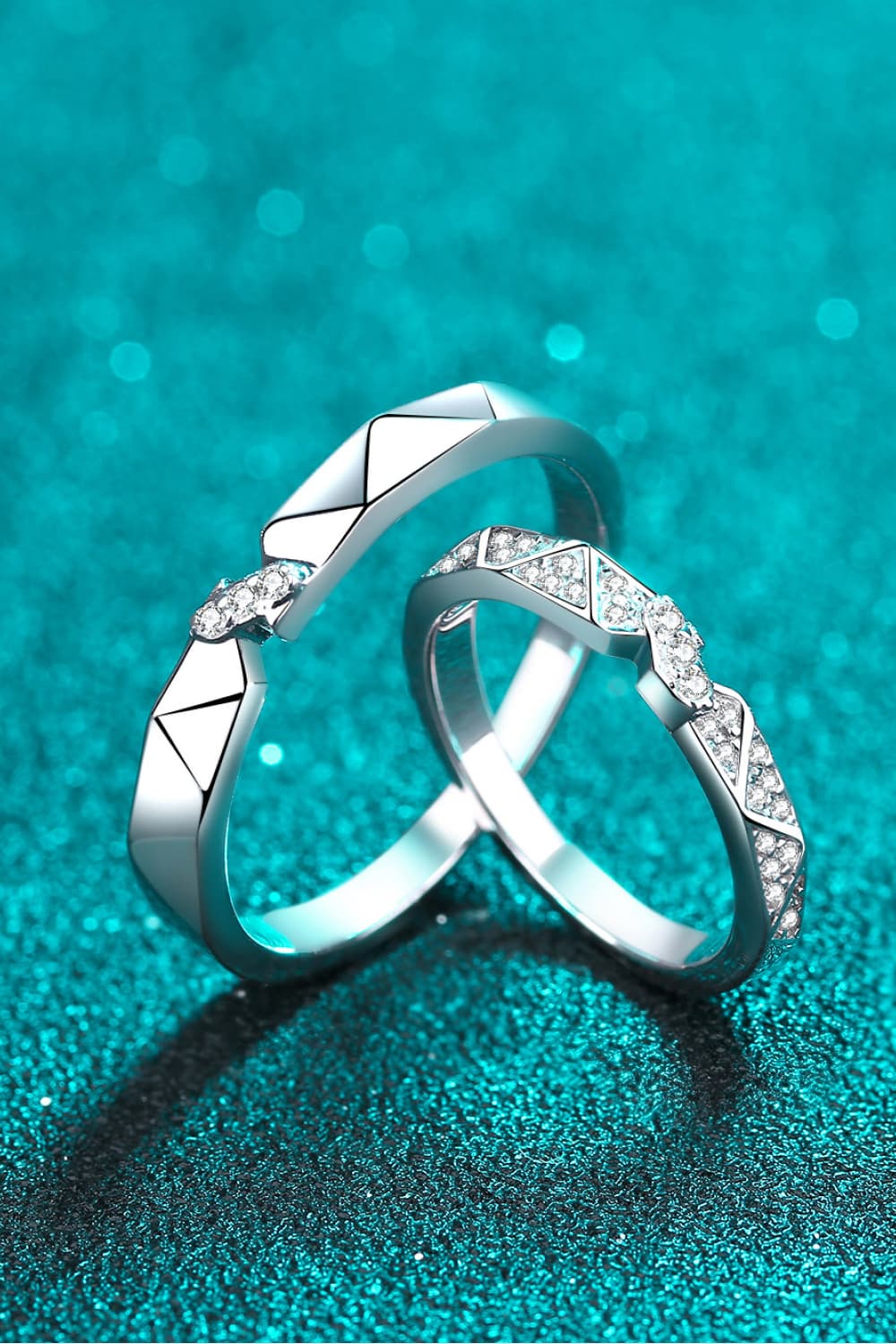 Moissanite Minimalist Rhodium-Plated Ring - URBANPICK FASHION