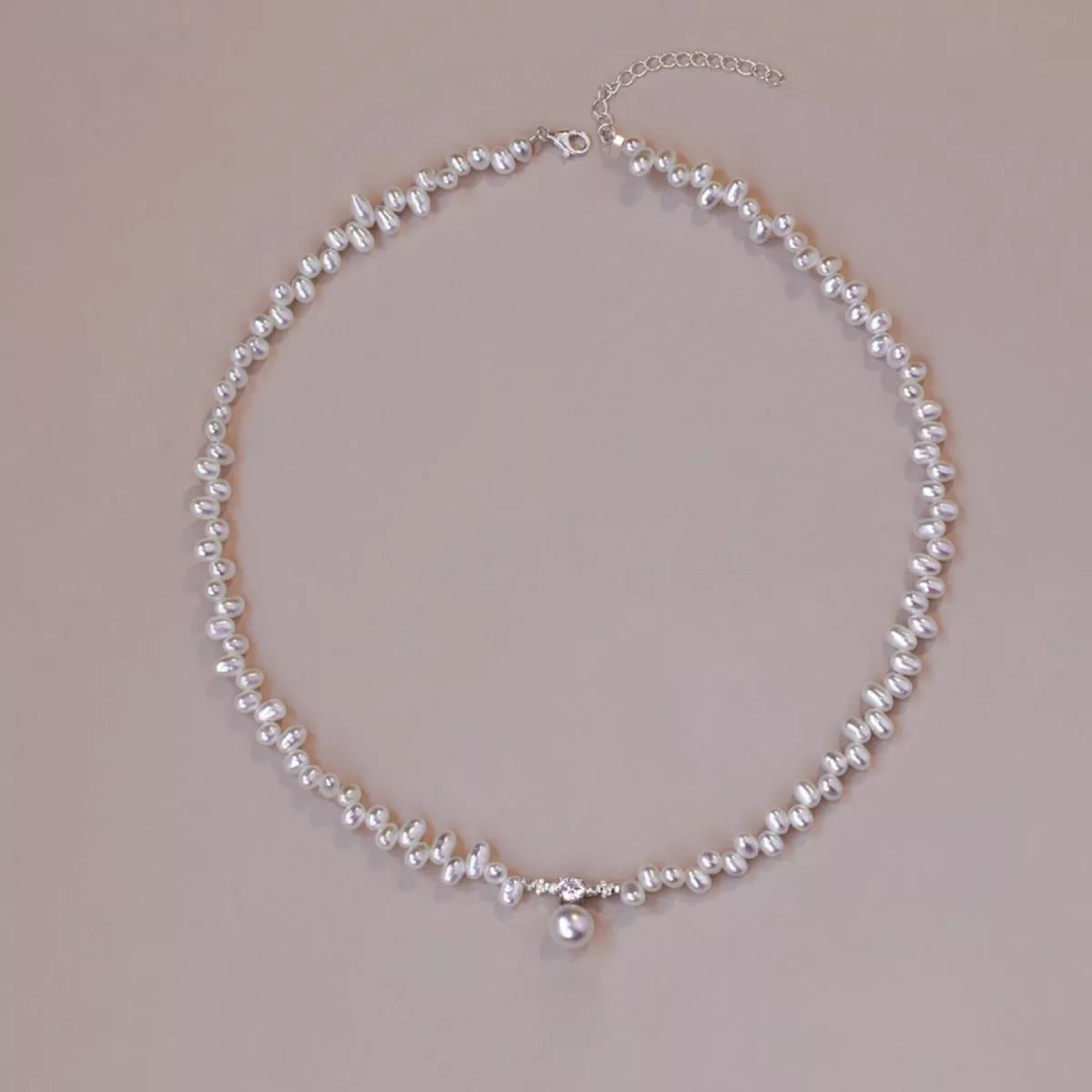 Irregular Freshwater Pearl Pendant Necklace - URBANPICK FASHION