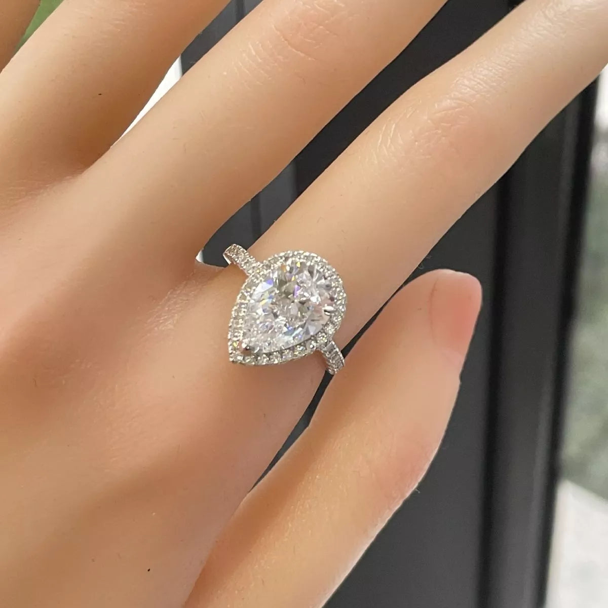4 Carat 925 Sterling Silver Moissanite Teardrop Ring - URBANPICK FASHION
