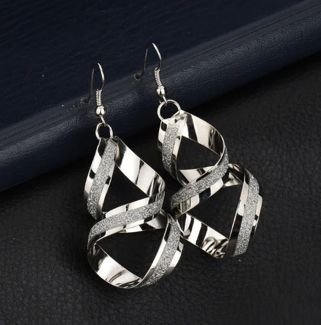 Fashion Trendy Earrings and Ear Studs - URBANPICK FASHION