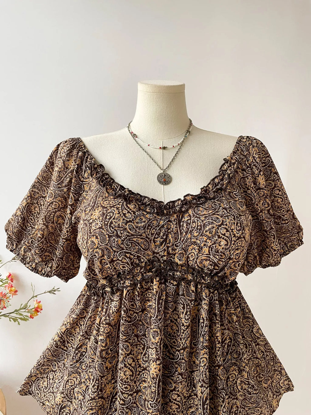 Plus Size Paisley Print Short Sleeve Blouse - URBANPICK FASHION