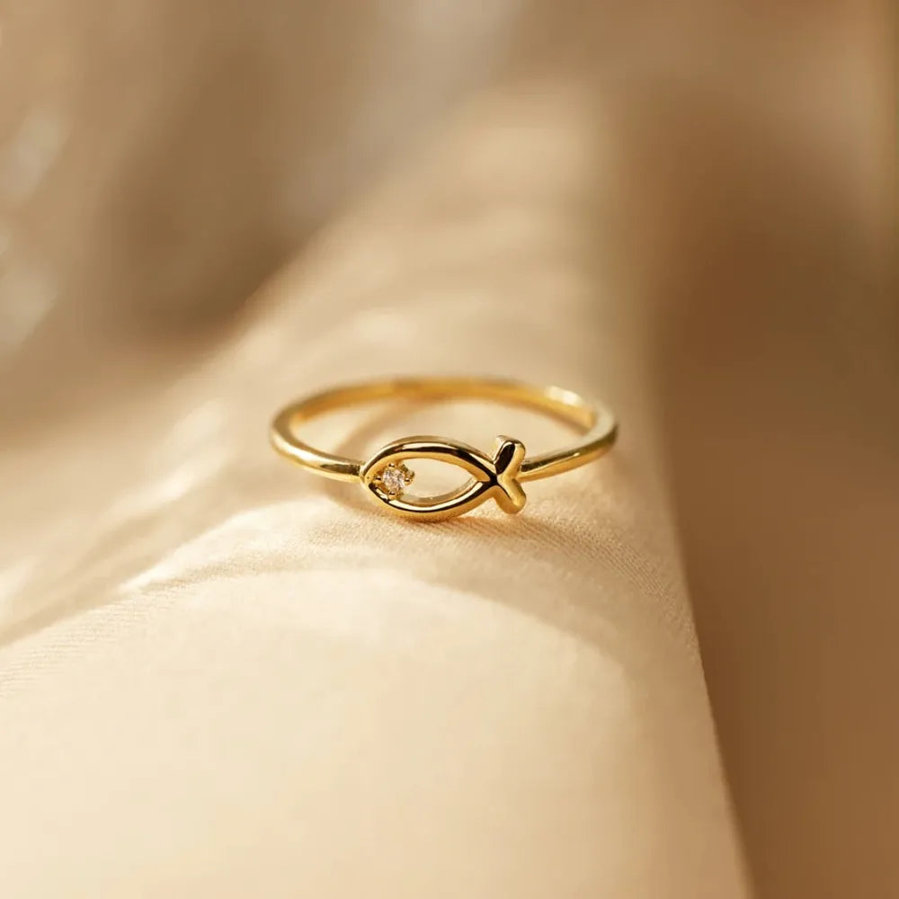 925 Sterling Silver Inlaid Zircon Fish Ring - URBANPICK FASHION