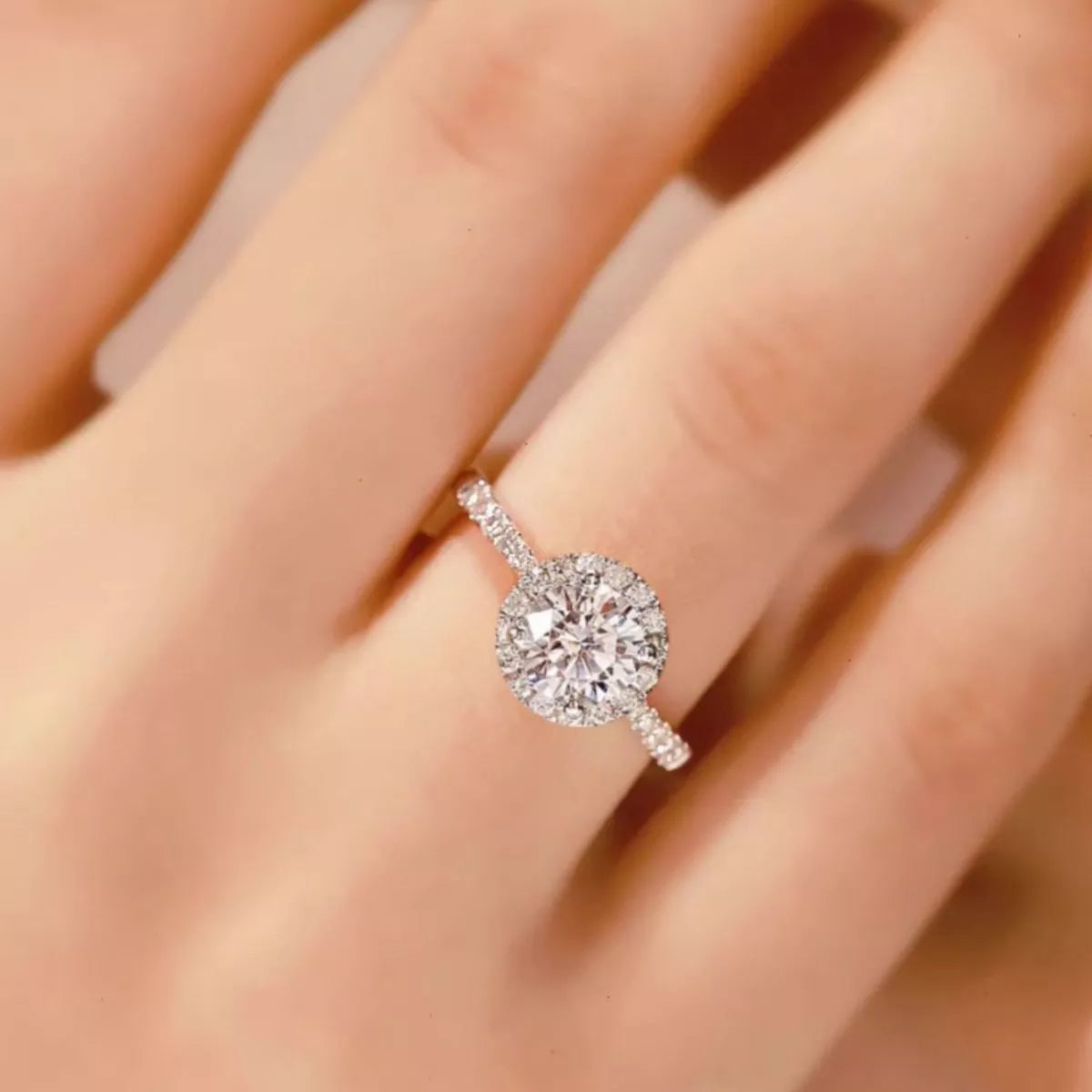 2 Carat Moissanite 925 Sterling Silver Ring - URBANPICK FASHION