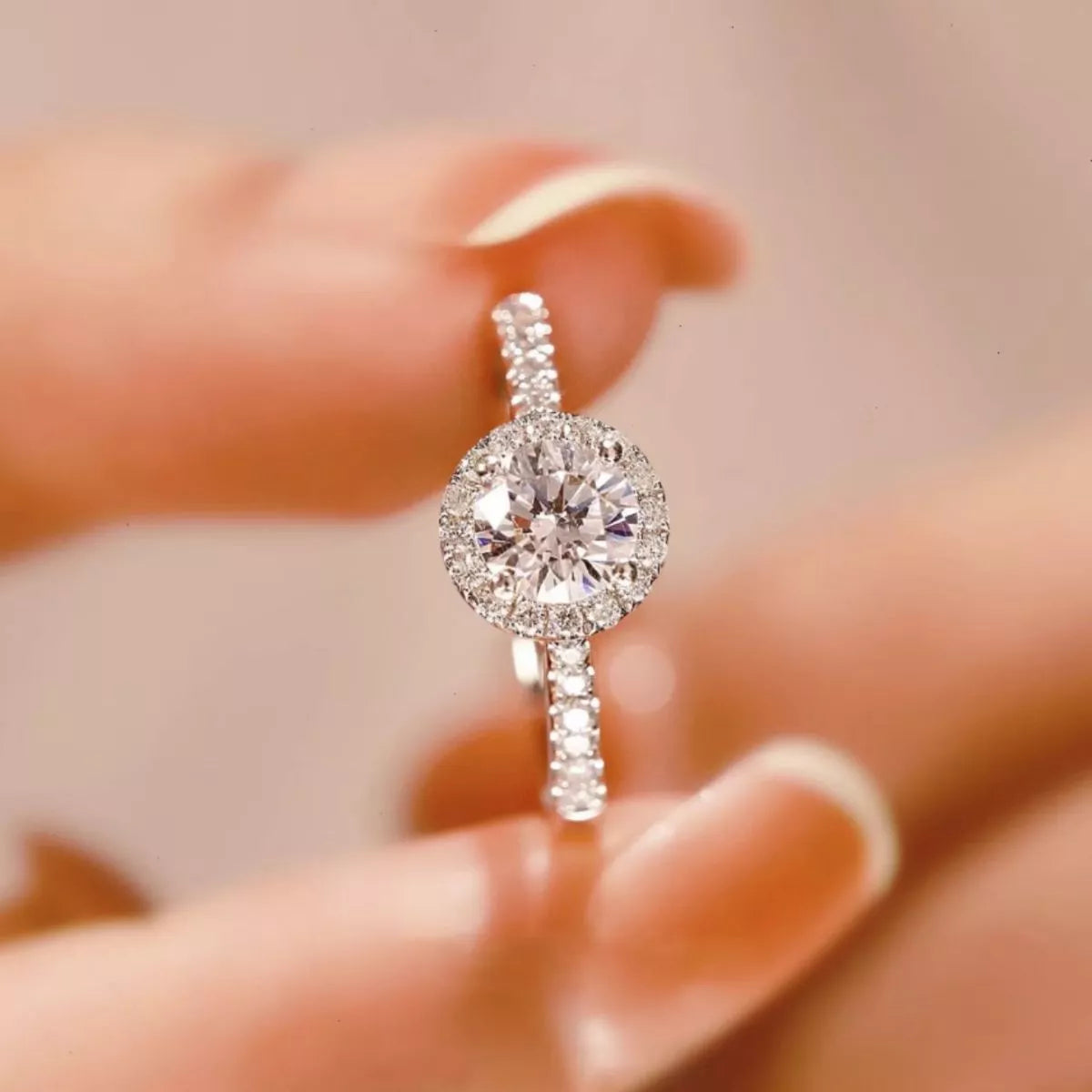 2 Carat Moissanite 925 Sterling Silver Ring - URBANPICK FASHION