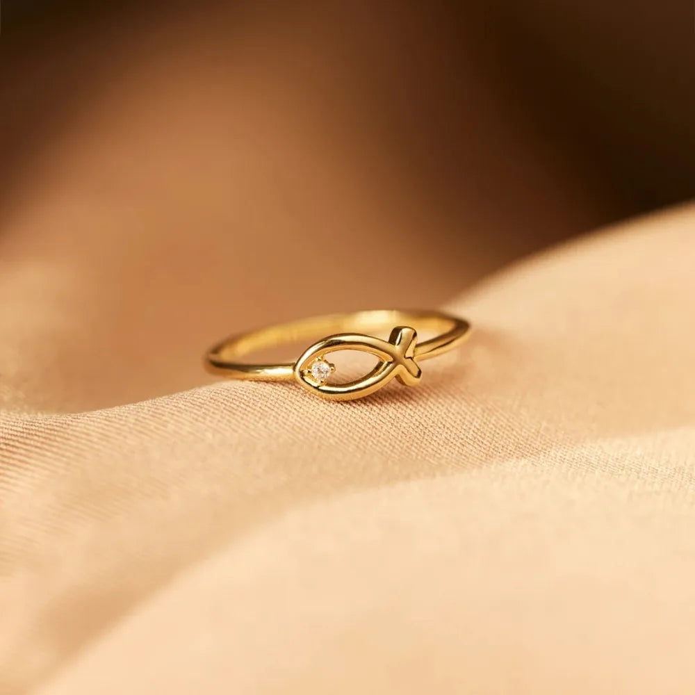 925 Sterling Silver Inlaid Zircon Fish Ring - URBANPICK FASHION