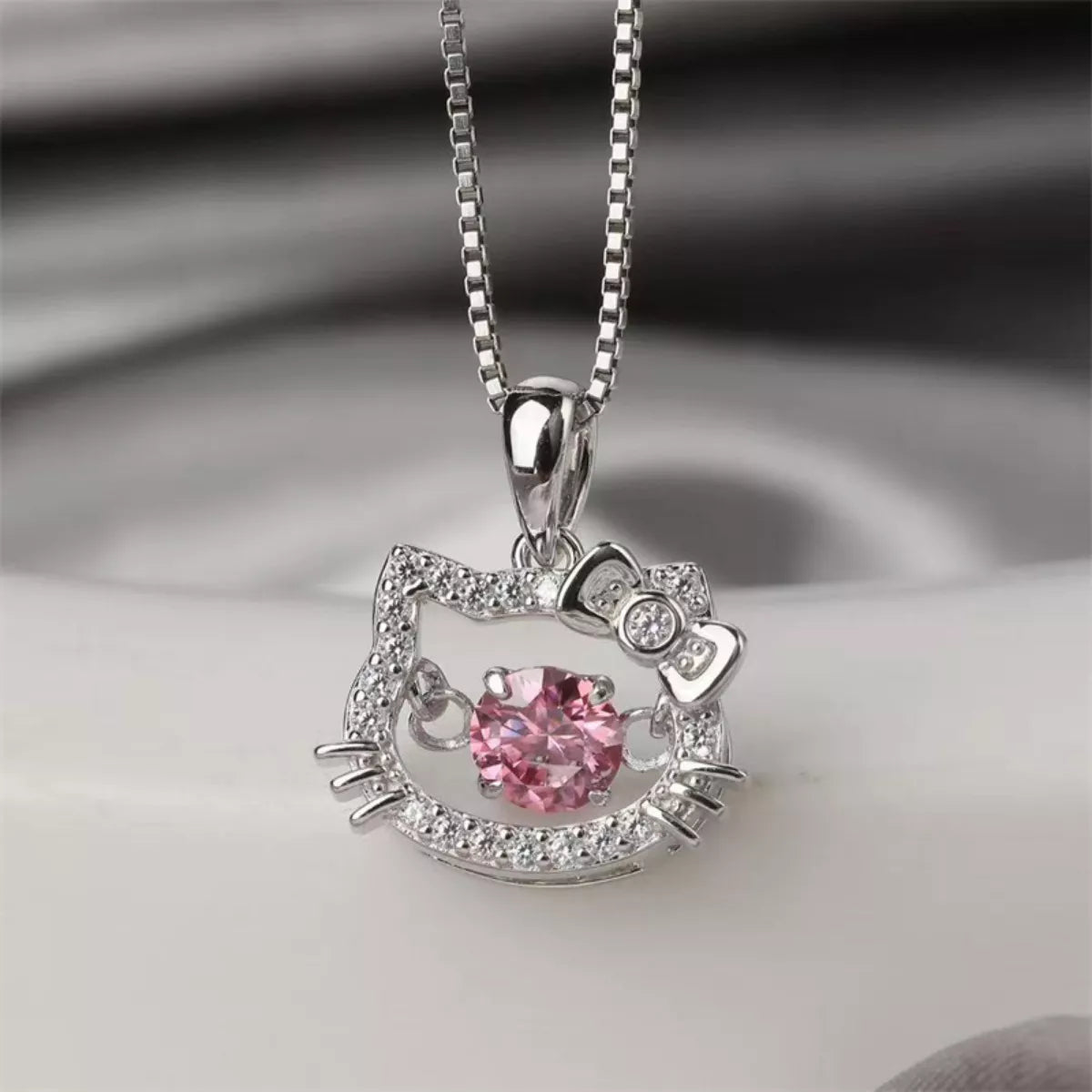 2 Carat Moissanite 925 Sterling Pendant Silver - URBANPICK FASHION
