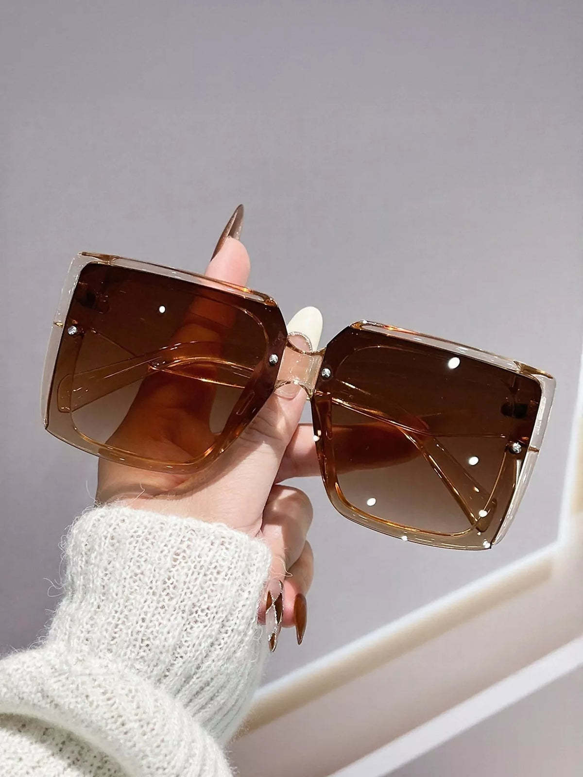 Oversized Gradient Square Sunglasses - URBANPICK FASHION