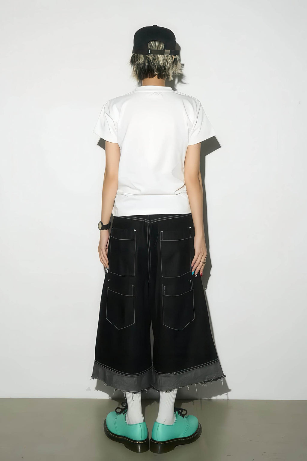 Button-Fly Cropped Jeans - Streetwear Washed Wide Leg Pants - URBANPICK FASHION
