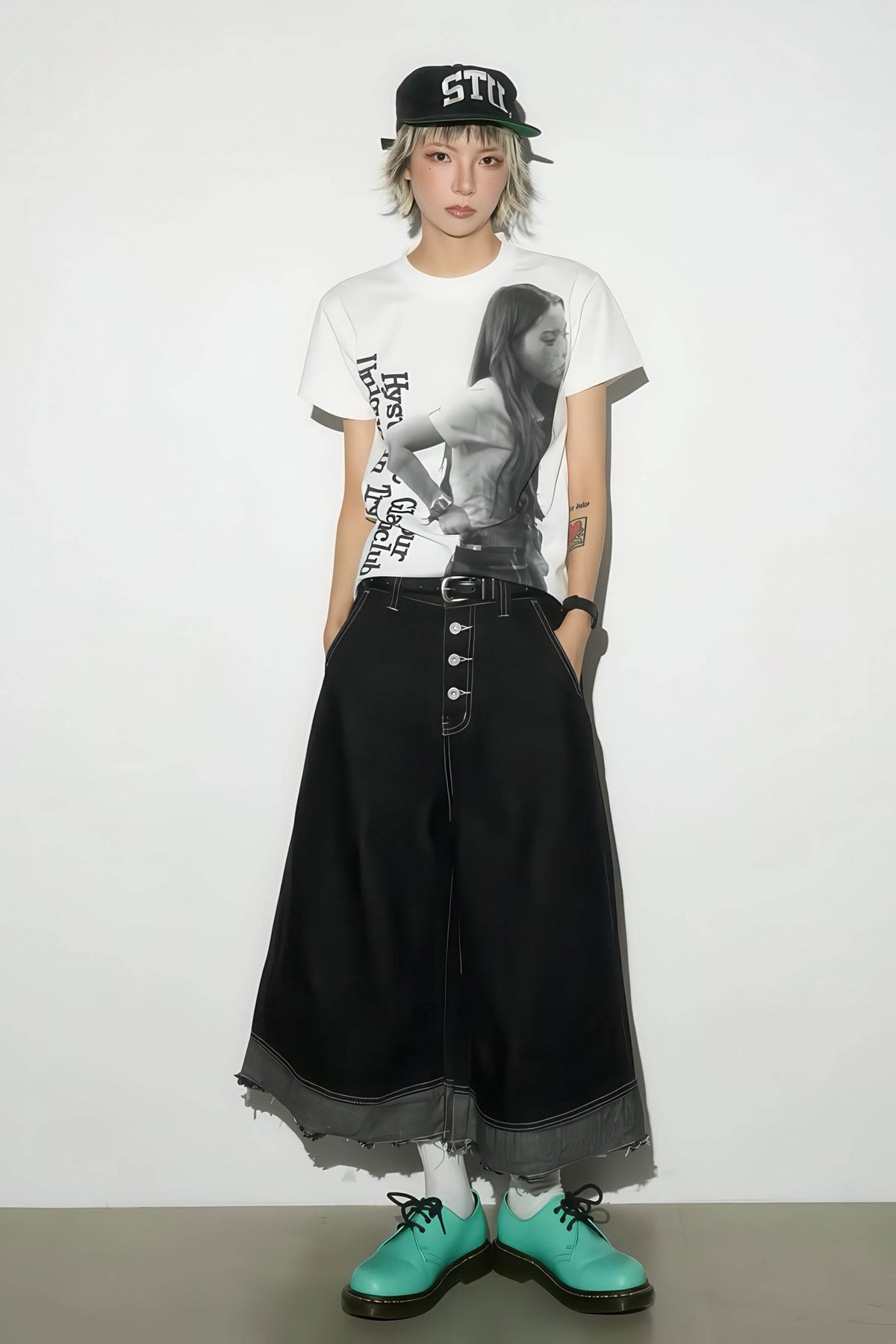 Button-Fly Cropped Jeans - Streetwear Washed Wide Leg Pants - URBANPICK FASHION