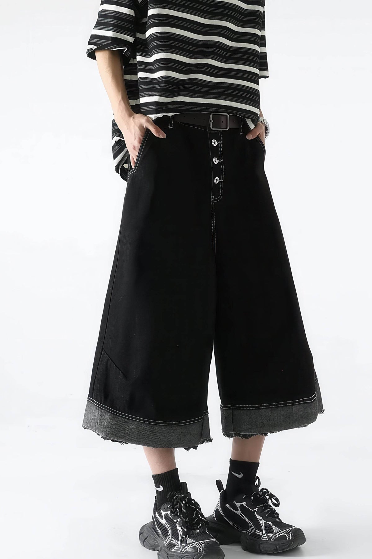 Button-Fly Cropped Jeans - Streetwear Washed Wide Leg Pants - URBANPICK FASHION