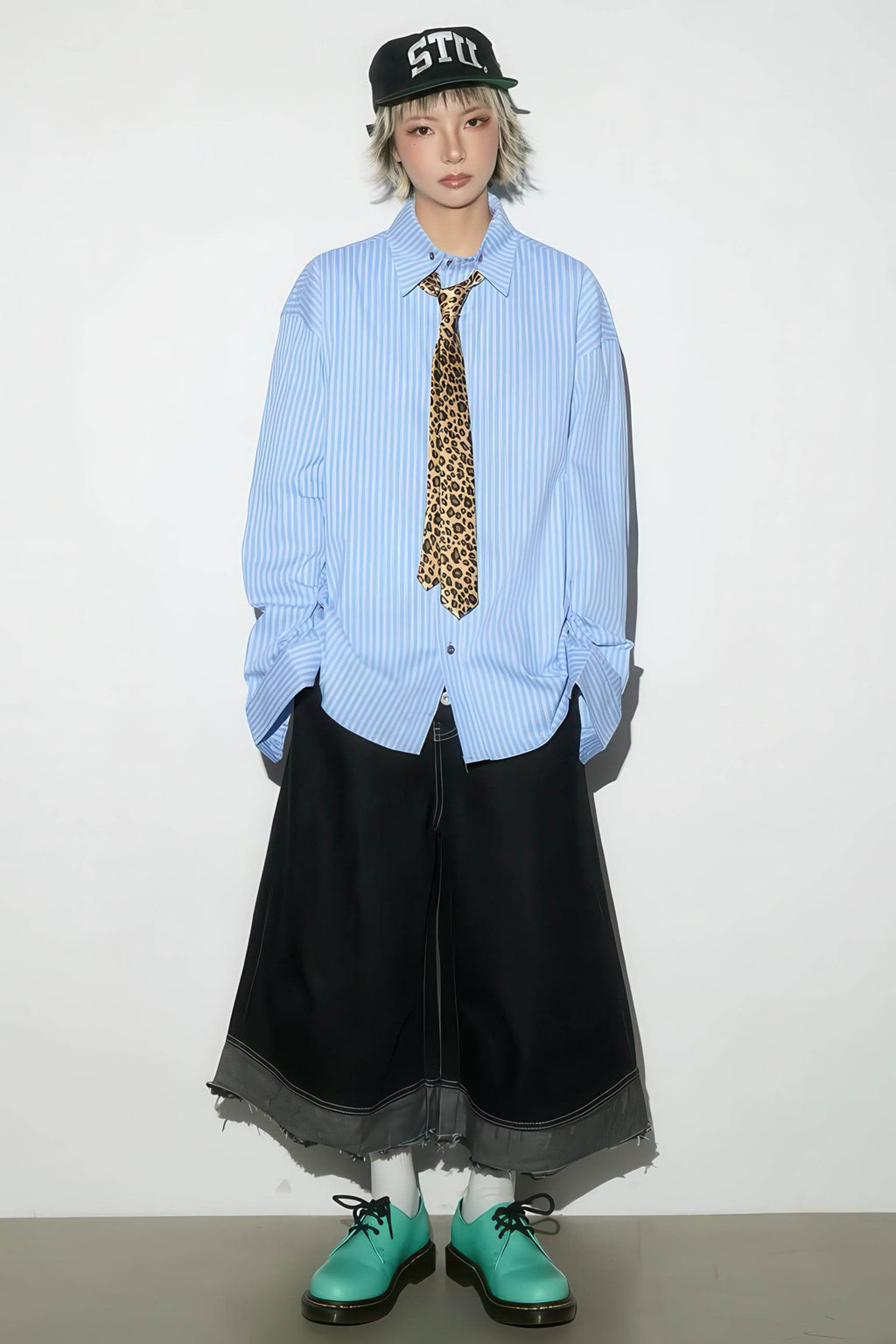 Button-Fly Cropped Jeans - Streetwear Washed Wide Leg Pants - URBANPICK FASHION