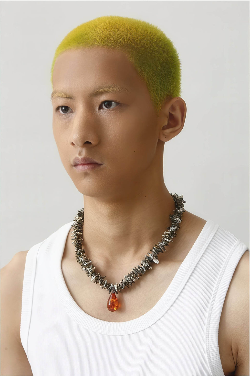 Amber Pendant Necklace - URBANPICK FASHION