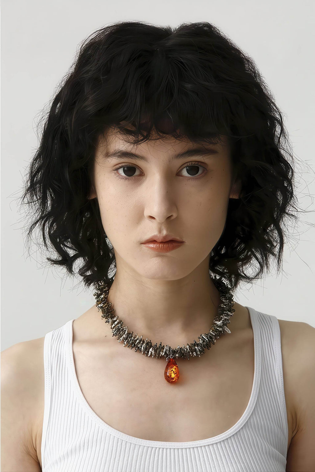 Amber Pendant Necklace - URBANPICK FASHION