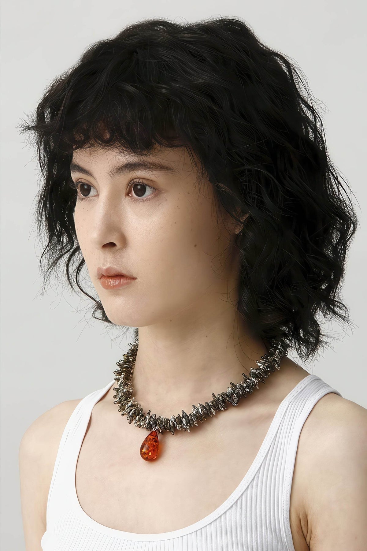 Amber Pendant Necklace - URBANPICK FASHION