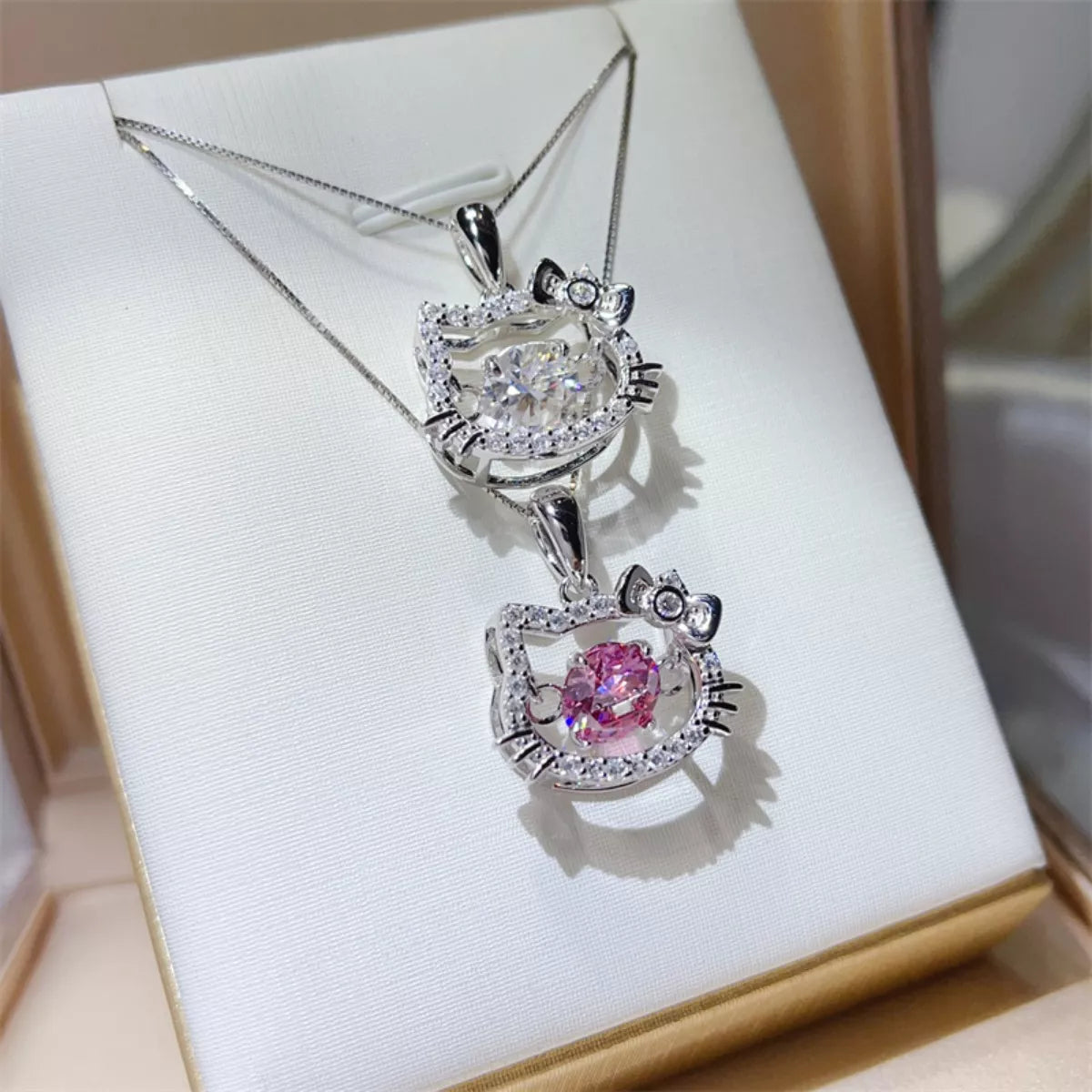 2 Carat Moissanite 925 Sterling Pendant Silver - URBANPICK FASHION
