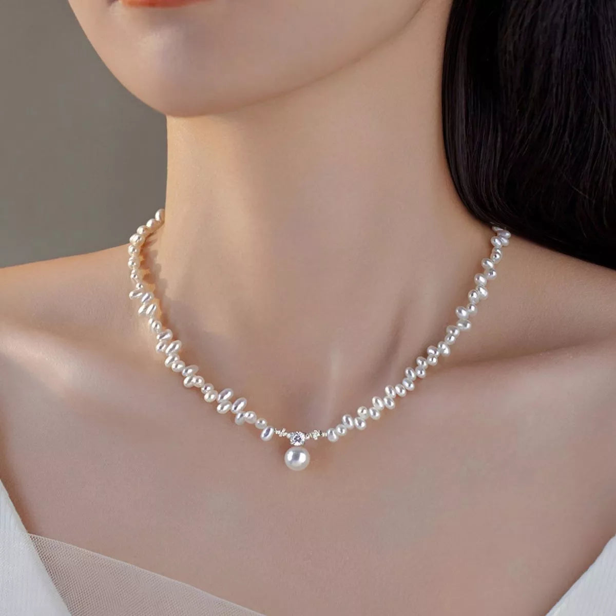 Irregular Freshwater Pearl Pendant Necklace - URBANPICK FASHION