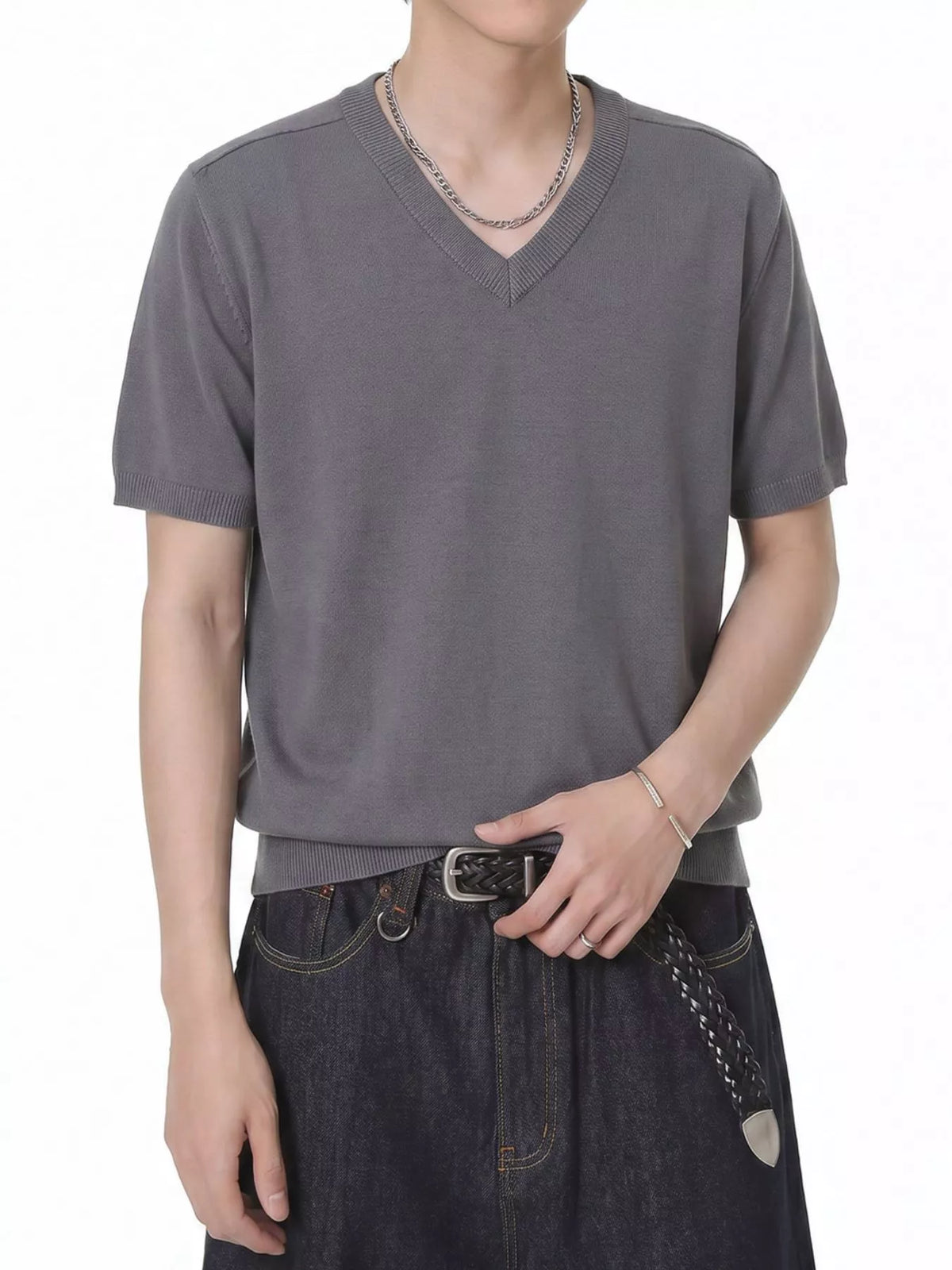 Men's V-Neck Short-Sleeve Knit T-Shirt - URBANPICK FASHION