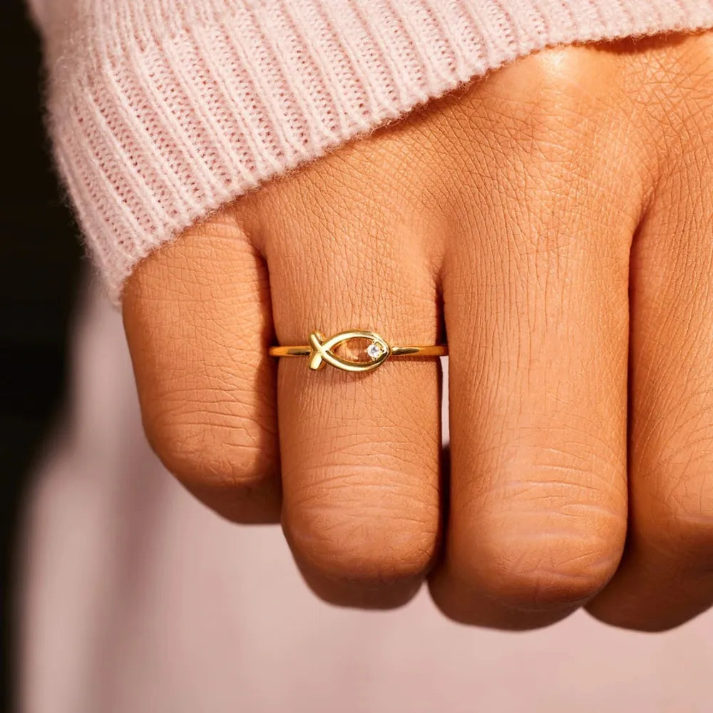 925 Sterling Silver Inlaid Zircon Fish Ring - URBANPICK FASHION