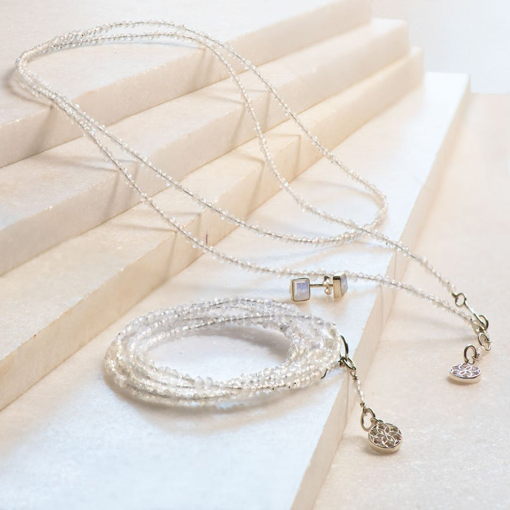 Keepsake - Moonstone Equestrian Horseshoe Necklace in Silver - URBANPICK FASHION