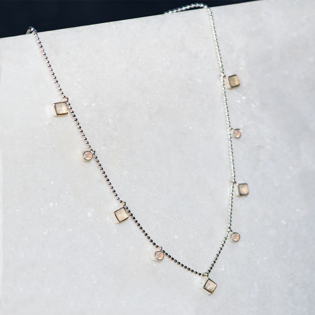 Keepsake - Moonstone Equestrian Horseshoe Necklace in Silver - URBANPICK FASHION