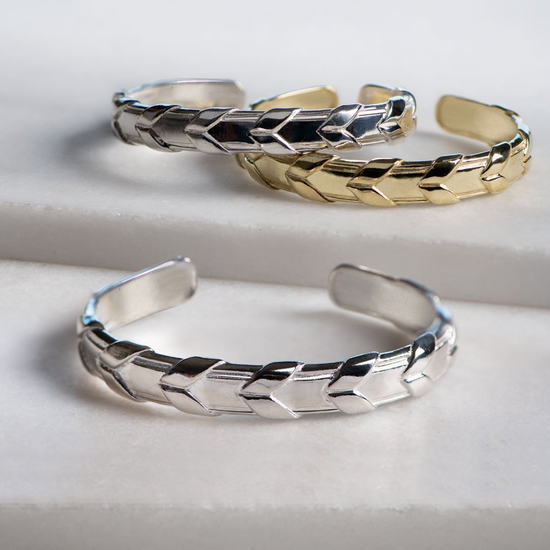 Lexington - Equestrian Laced Rein Wrist Cuff in Gold or Silver - URBANPICK FASHION